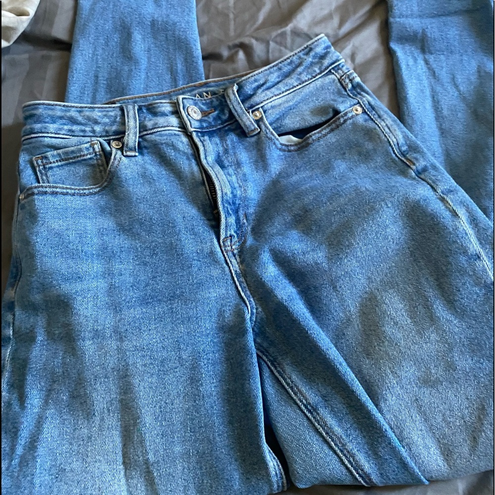 Jean pants